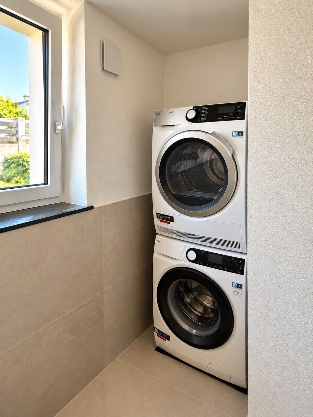 => Neu - Erstbezug neue grosse Wohnungen, sehr grosser Balkon 32m2 - Bild 8