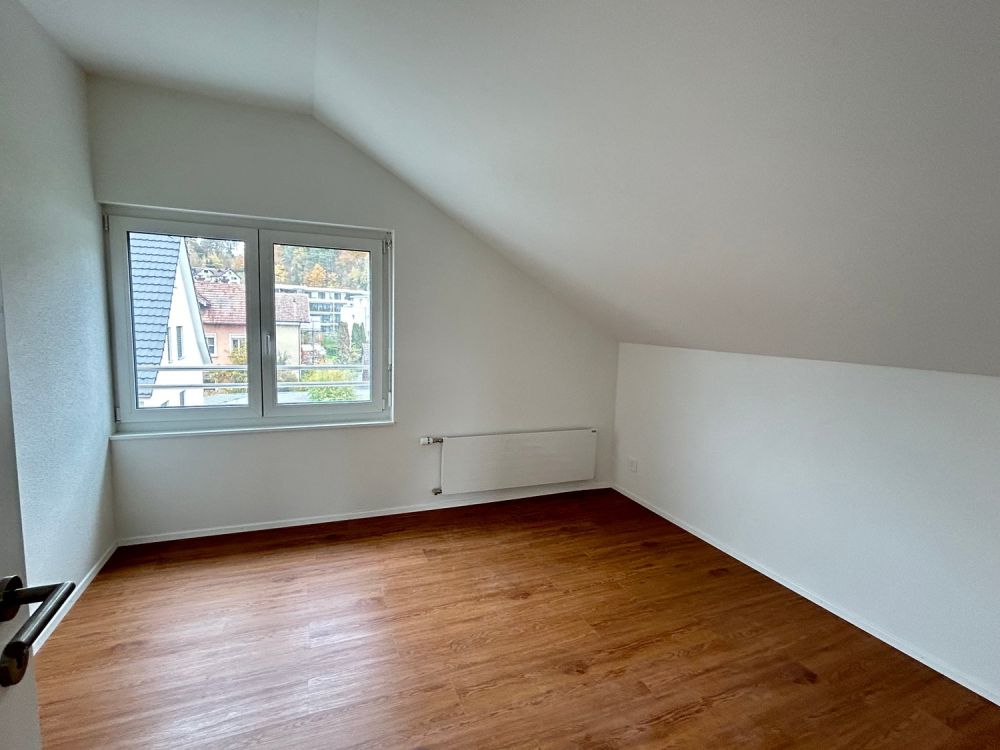 Gemütliche 3-Zimmer-Dachwohnung in zentraler Lage von Kradolf-Schönenberg - Bild 6