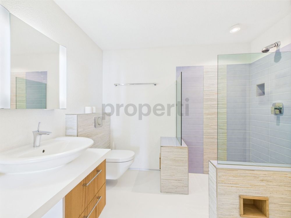 Exklusive 5.5-Zimmer Wohnung in Bellerive mit Seeblick - Image 8