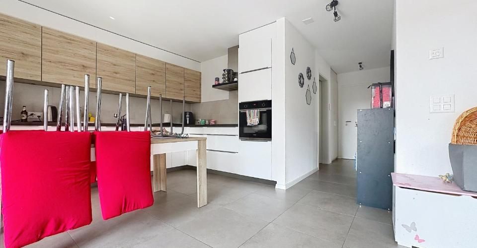 Bel appartement de 3.5 pces au 1er étage - Appartement 3.5 pièces - image - 3