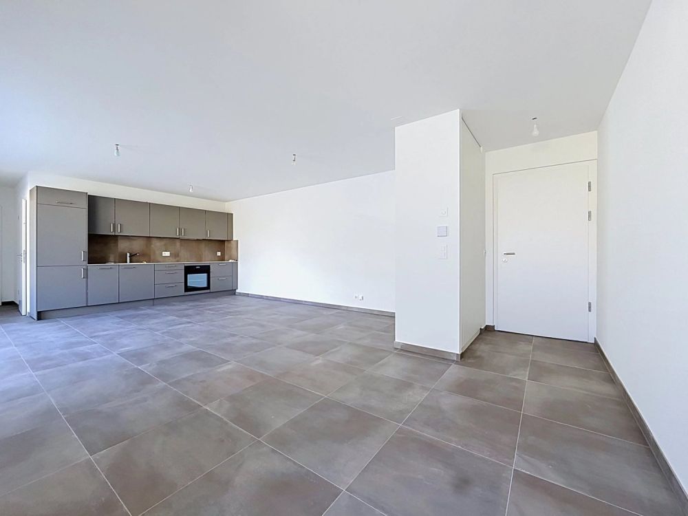 Helles 2.5-Zimmer-Wohnung im 2. Stock mit großer Terrasse - Alegria-Promotion in Uvrier - Bild 2