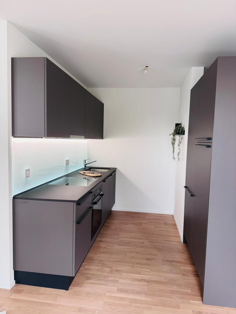 NEUBAUPROJEKT BLYSS - CHARMANTE MÖBLIERTE 2.5-ZIMMERWOHNUNG - Bild 2
