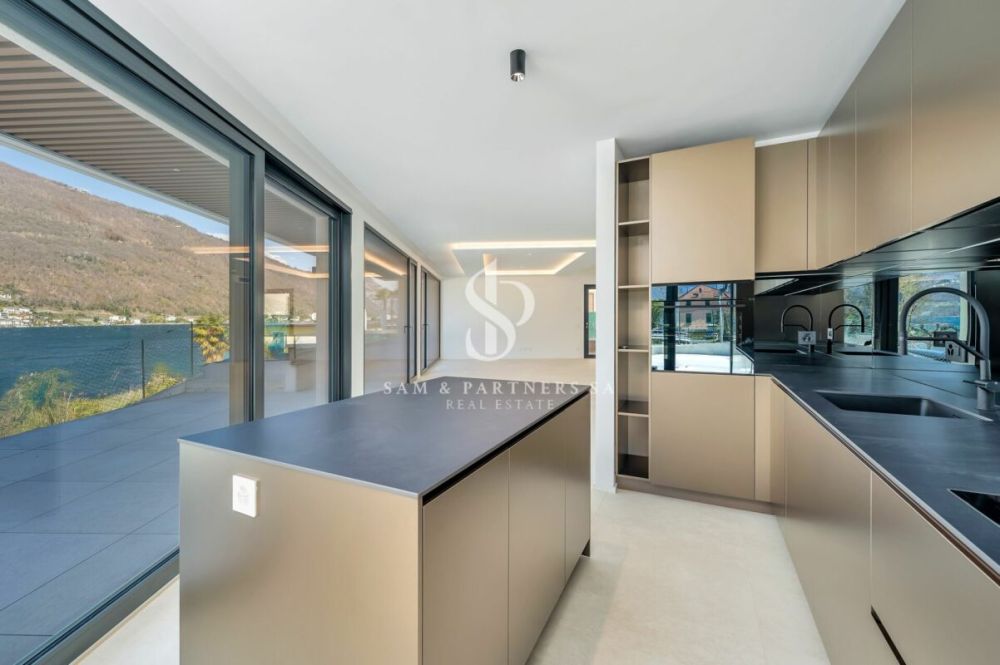 Nuova villa con vista lago - Bild 11
