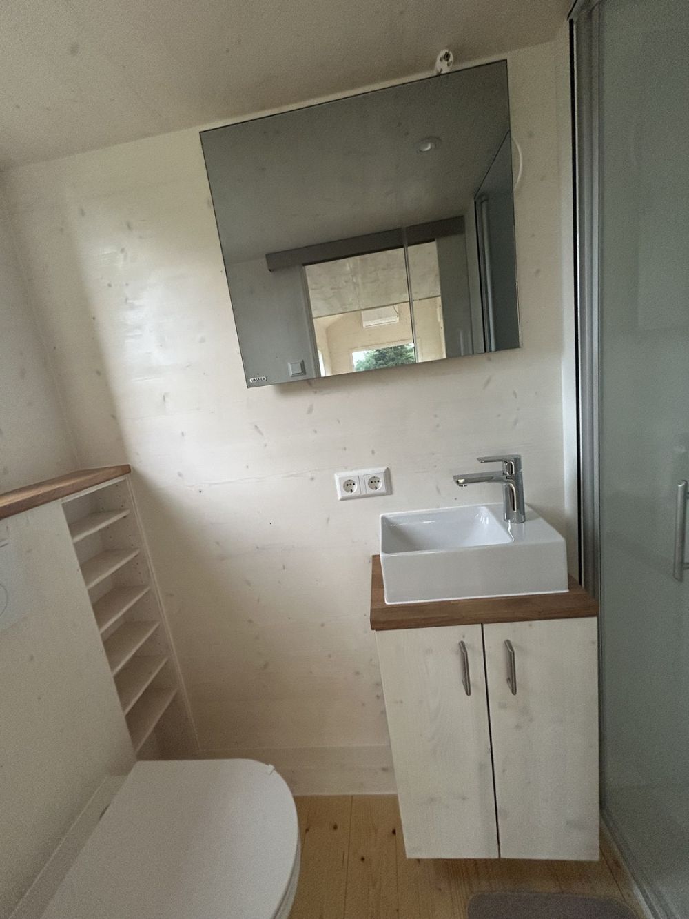 DE Bodensee-Gaienhofen-Premium Natur Tiny House - Bad