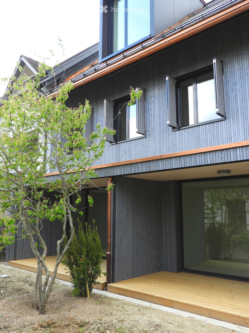Erstvermietung 4.5 Zimmer-Wohnung in Doppeleinfamilienhaus mit Garten - Bild 7