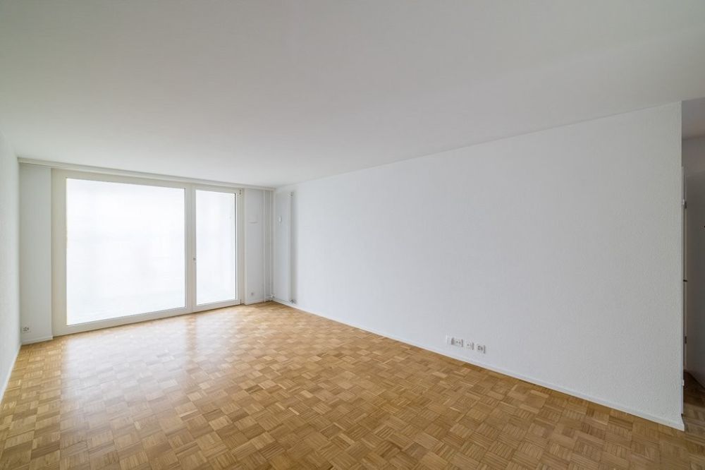Frisch sanierte 3.5-Zimmer-Wohnung an attraktiver Lage - Beispiel Wohnzimmer