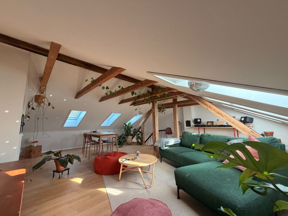 Wunderschöne 3.5 Zimmer-Maisonettewohnung in top Lage - Bild 1