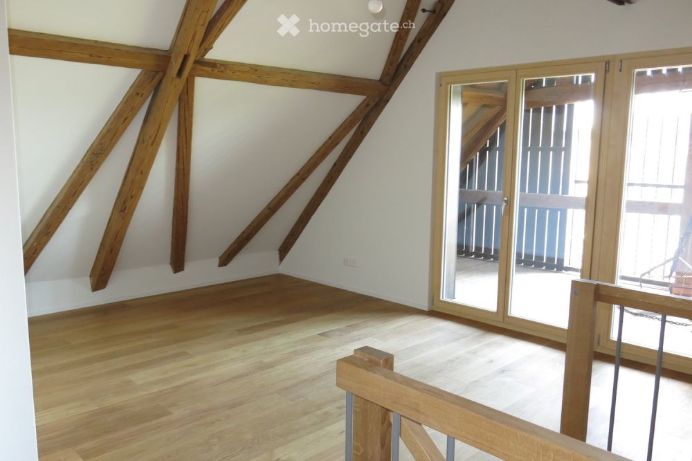 Moderne 2.5-Zimmer-Neubau-Loft-Wohnung mit Balkon und schöner Aussicht ins Grüne in Nänikon, Uster - Bild 9