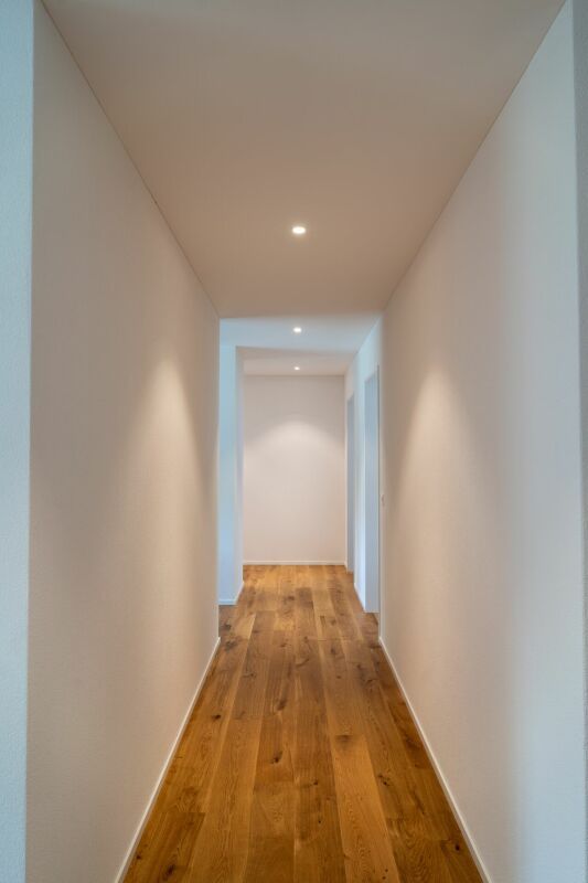 Neuwertige 4½ Zimmer-Gartenwohnung an hervorragender Lage - Bild 5