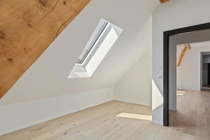 Courtelary, magnifique appartement de 4.5 pièces dans les combles - Bild 7