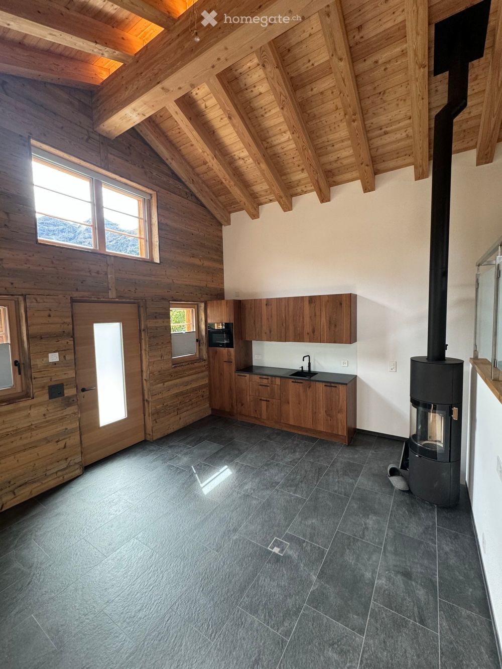 Hochwertiges Neubau-Chalet auf Furi – Zermatt mit Bergblick - Bild 3