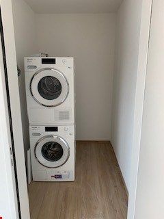 Top Moderne hochwertige Luxus 4.5-Zimmer Parterre-Wohnung - Bild 10