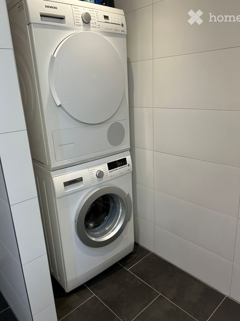 Moderne und zentrumsnahe Wohnung mit Balkon und Aussicht - Bild 6