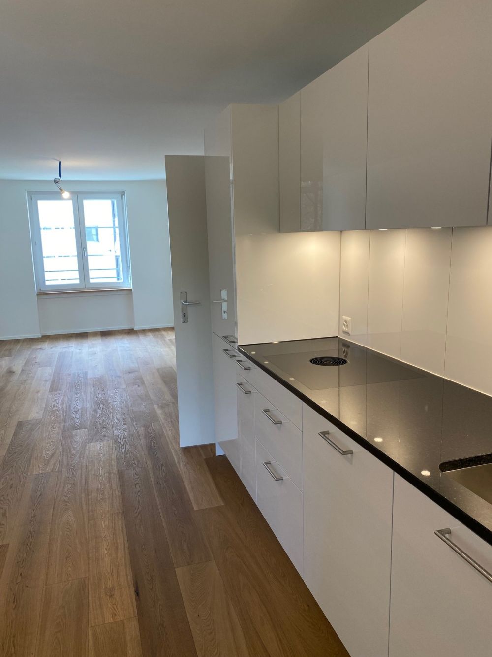 Ab 1.11.2026 - Wunderschöne 3.5 Zi Wohnung W3, lauschiger Balkon - Bild 11