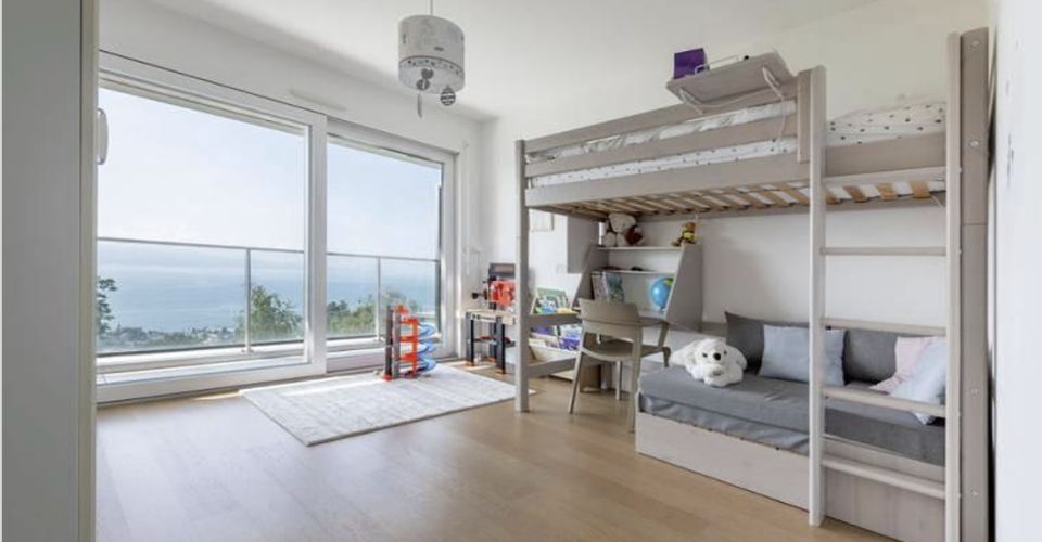 SUPERB APARTMENT OF ARCHITECT ON TOP FLOOR WITH LARGE TERRASSE - Appartement meublé - image - 4