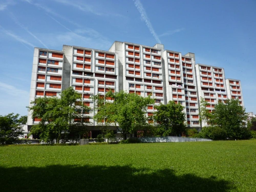 Erstbezug nach Sanierung - in grüner Umgebung - Bild 1