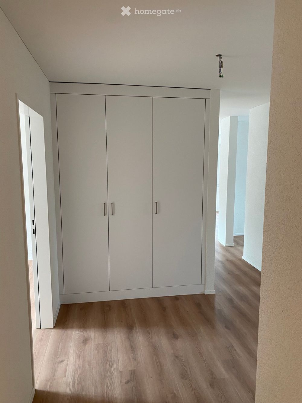 Nachmieter für moderne 3.5-Zimmer-Wohnung mit zwei Balkone in Wädenswil! - Bild 4