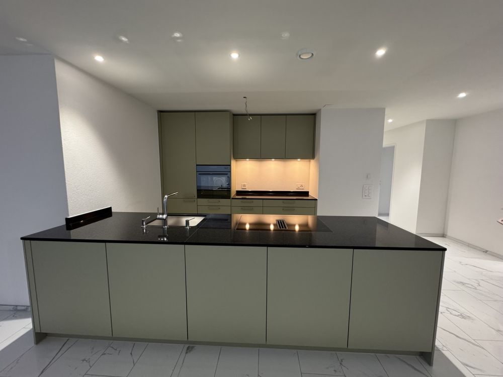 ERSTBEZUG im Grampenpark - Bild 2