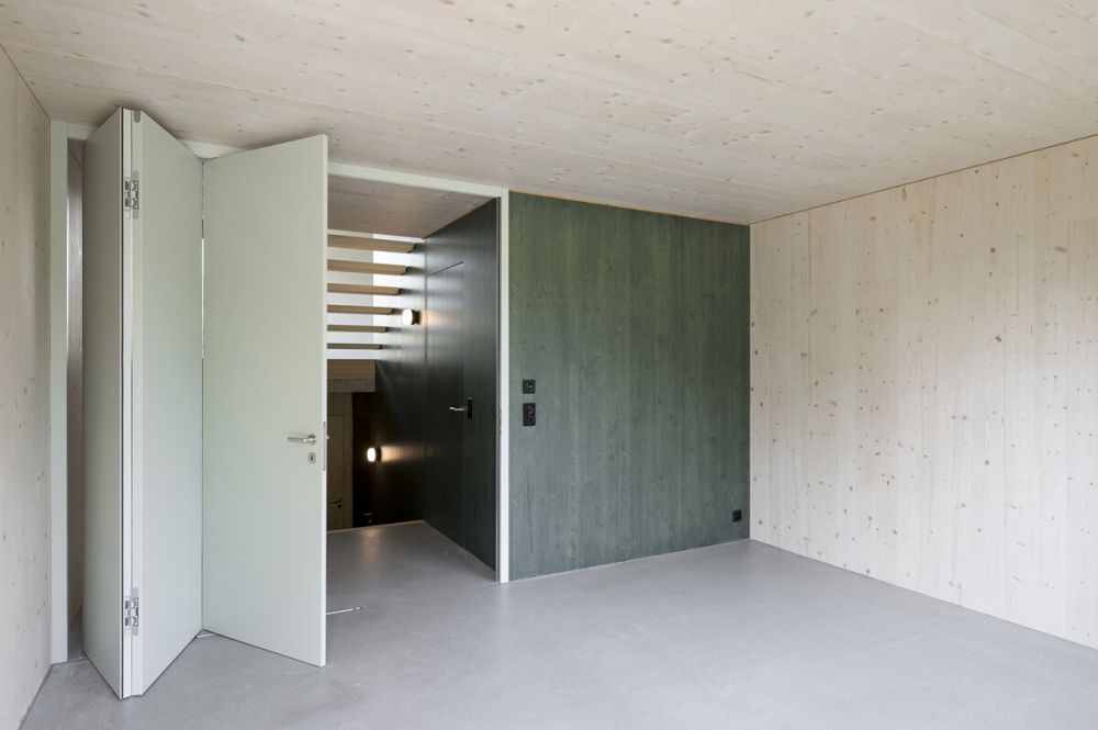 Erstvermietung: Atelier-Reihenhaus im Garten an sonniger ruhiger Lage - 42a_DSC5223