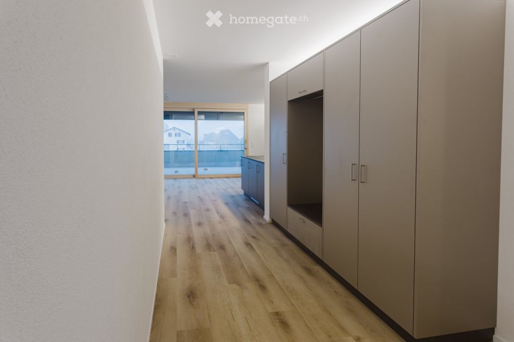 Neue, sehr grosszügige 5.5-Zi. Wohnung im Zweifamilienhaus - Bild 9