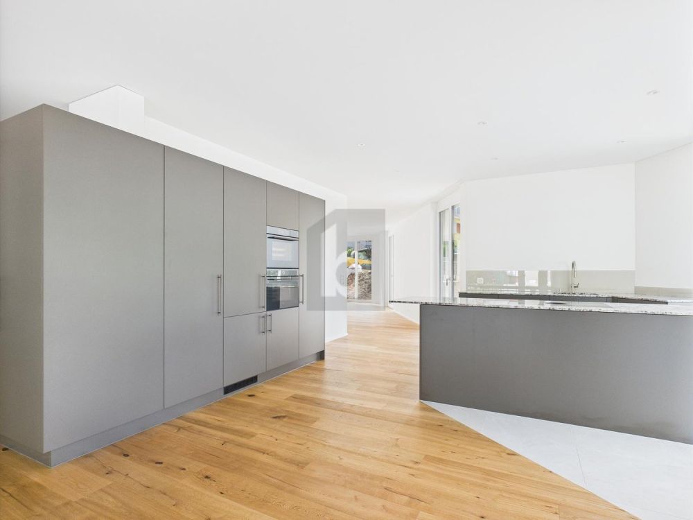 SONNENVERWÖHNTE GARTENWOHNUNG MIT AUSBLICK - Bild 1