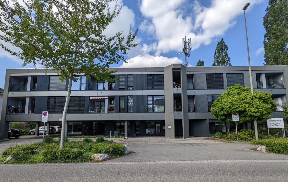 Top moderne 3,5-ZWG mit Waschturm, Terrasse (11m²) an der St. Jakob-Str. 110, Muttenz - Bild 12