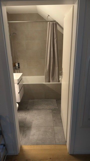Neu renovierte, charmante Dachwohnung! - Bild 8
