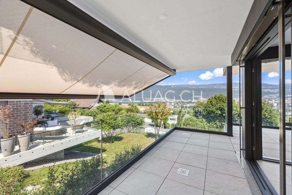 EXKLUSIVE 5.5-ZIMMER-WOHNUNG - Aussenbereich