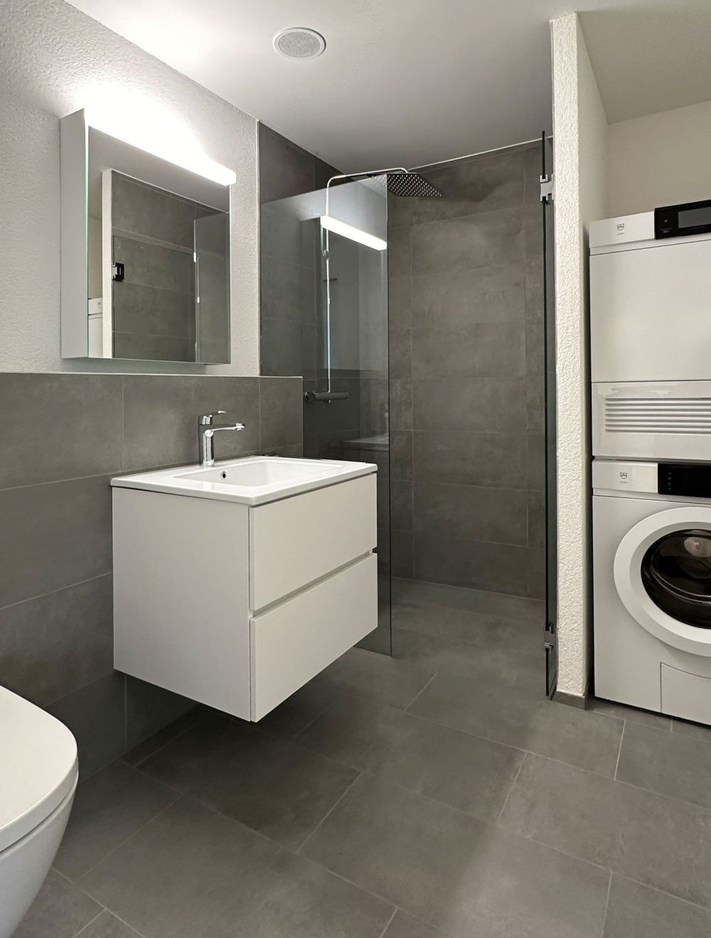 Moderne, neuwertige 3.5-Zimmer-Wohnung an ruhiger Lage - Bild 9