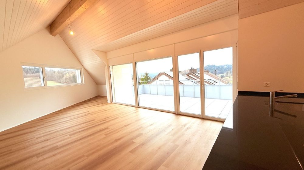 herrliche Aussicht mit Mittag- und Abendsonne / Erstvermietung - Bild 6