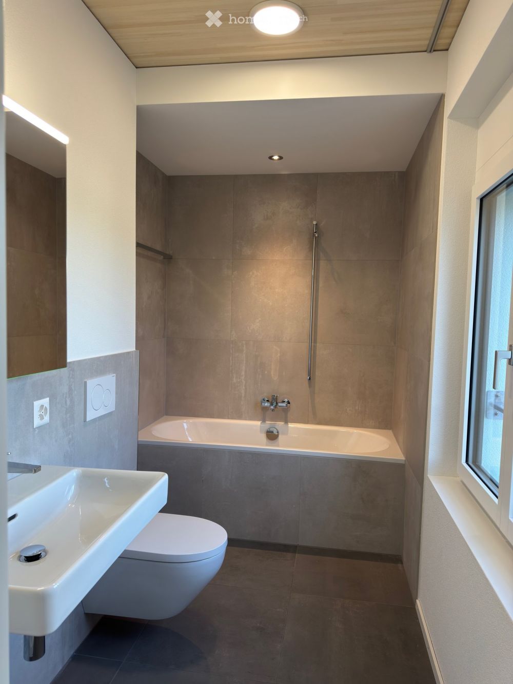 Erstbezug 5.5 Zimmer, sehr zentral und ruhig im 1. OG - Bild 4