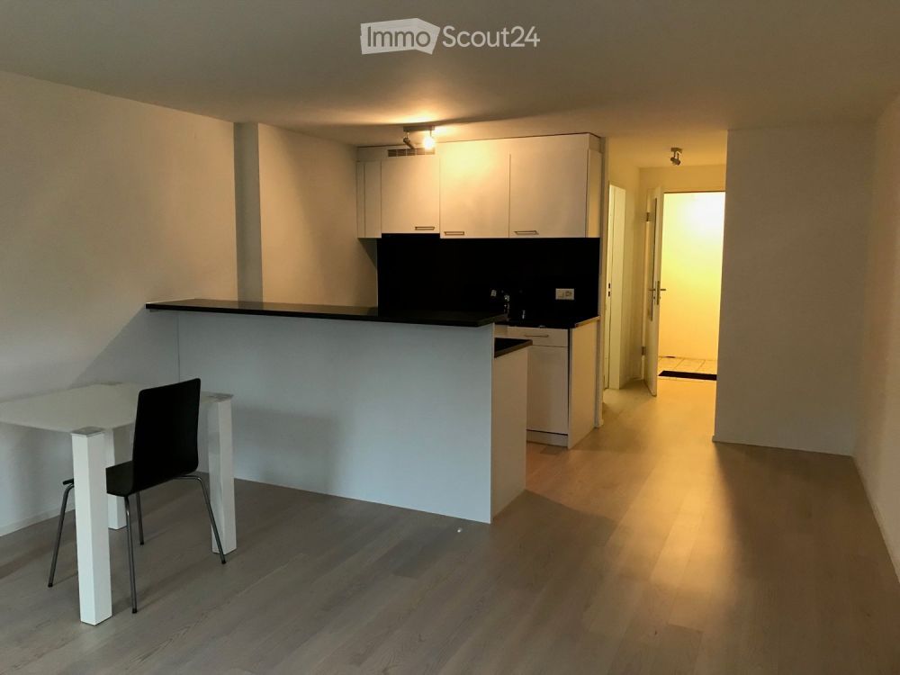 Moderne 1.5-Zimmer-Wohnung an der Oberen Hauptgasse in Thun - Bild 1