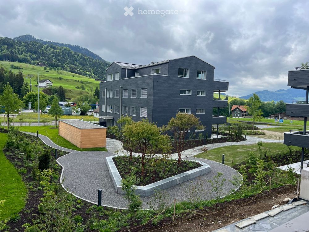Neue, naturnahe 4.5-Zimmer-Wohnung im Herzen von Sattel - Bild 9