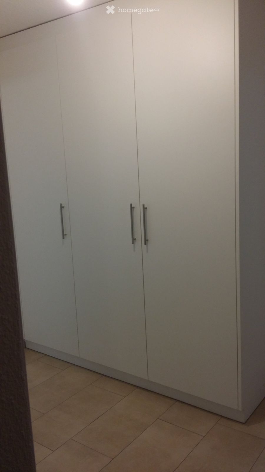 Neu renovierte 2.5 Zimmerwohnung mit Balkon - Bild 3