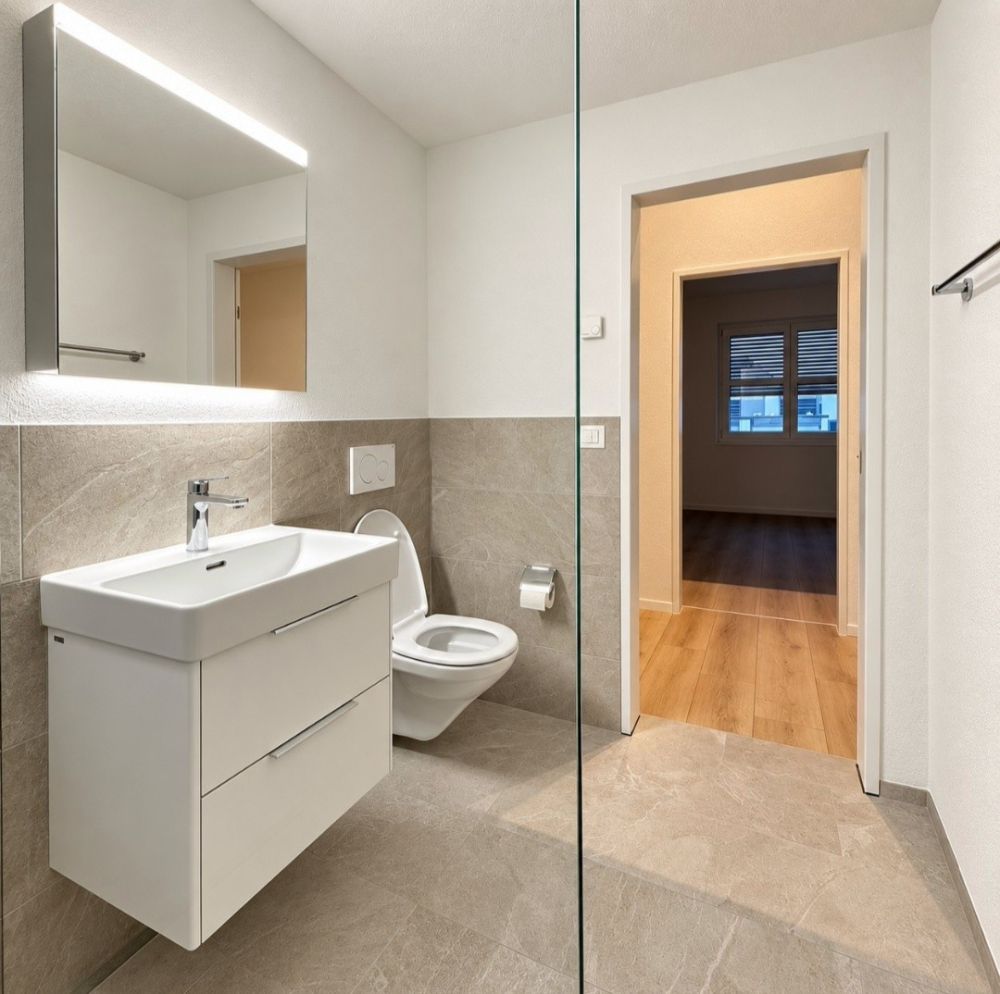 Erstbezug nach Komplettumbau  Helle 4.5-Zimmer-Wohnung mit Cheminée - Bild 5