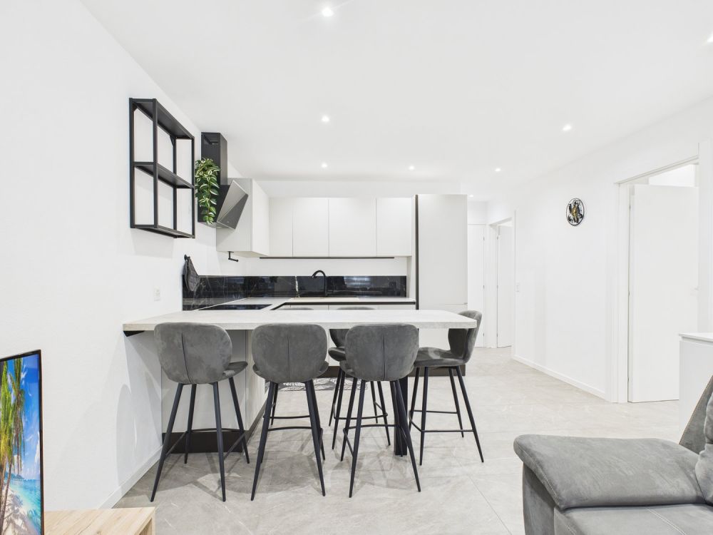 Nuova costruzione : Appartamento di 3,5 locali con giardino e posto auto - Bild 4