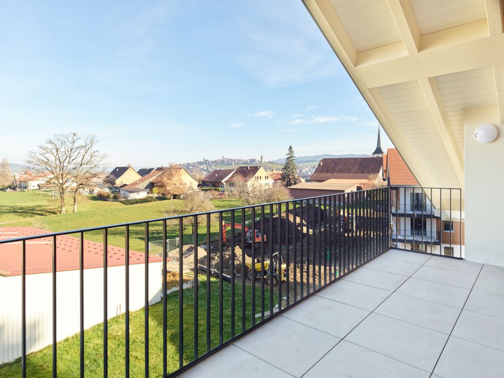 Appartement 2.5 pièces neuf avec grand balcon à Billens - Bild 1