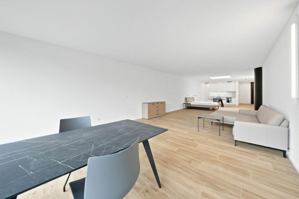 Loft-Atelier möbliert mit 87 m² im 1. Obergeschoss - Bild 2