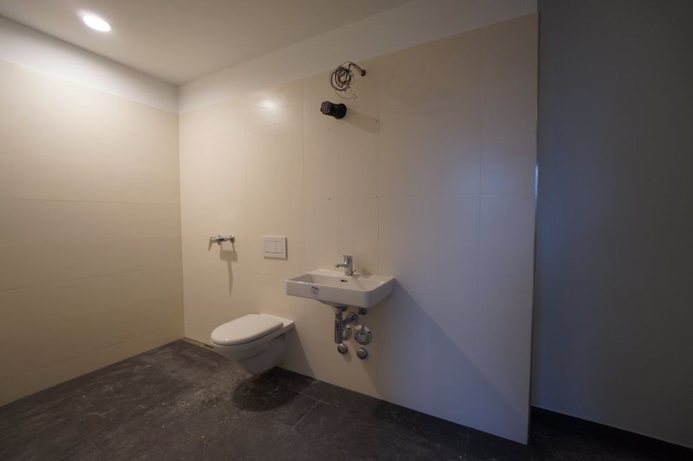 ERSTVERMIETUNG IN LIESTAL - jede Wohnung mit eigenem Waschturm - DSC01621.JPG