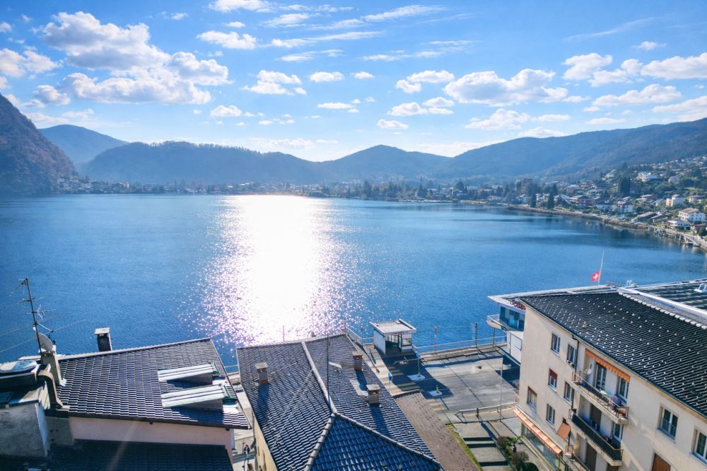 Appartamento completamente ristrutturato con vista lago a Ponte Tresa - Bild 4