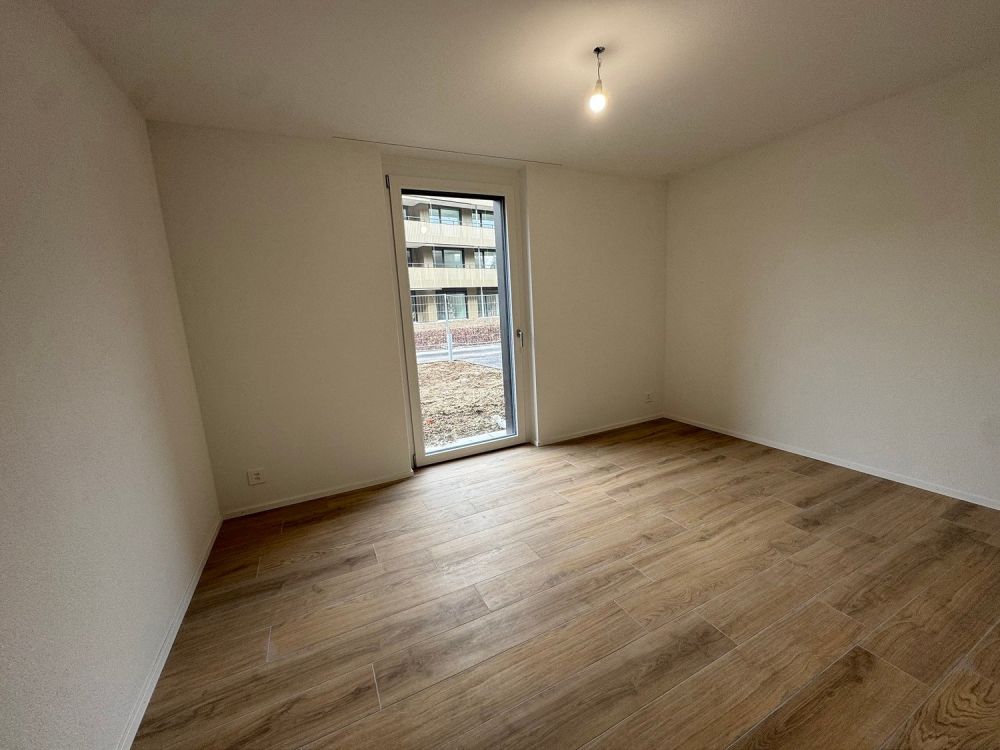 05648 - Appart. 3½ PCES - IMP. CHAMP-RIOND 18 - MATRAN - Bild 4