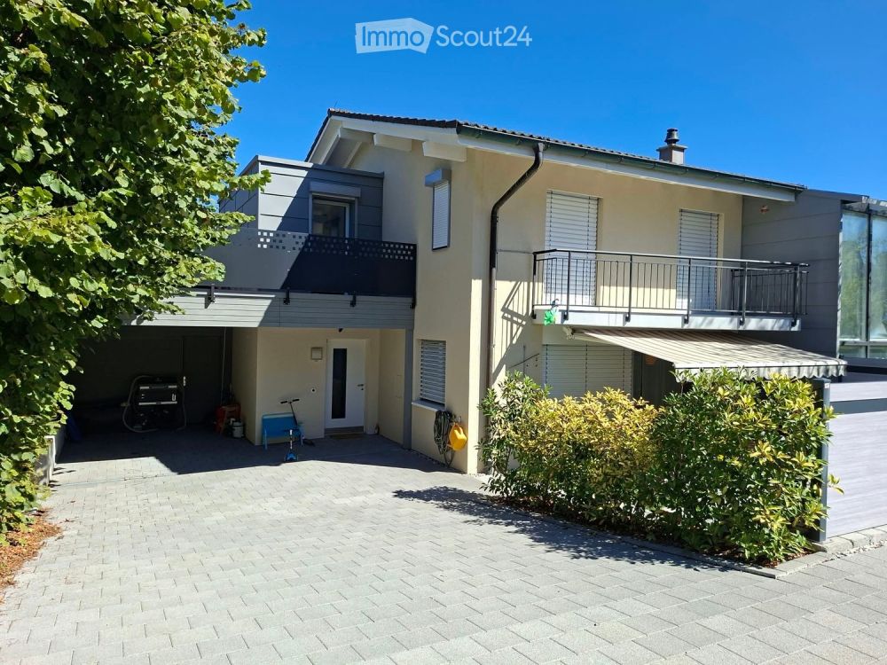 Duplex-/Maisonette-Wohnung  in Schmitten FR - Bild 1