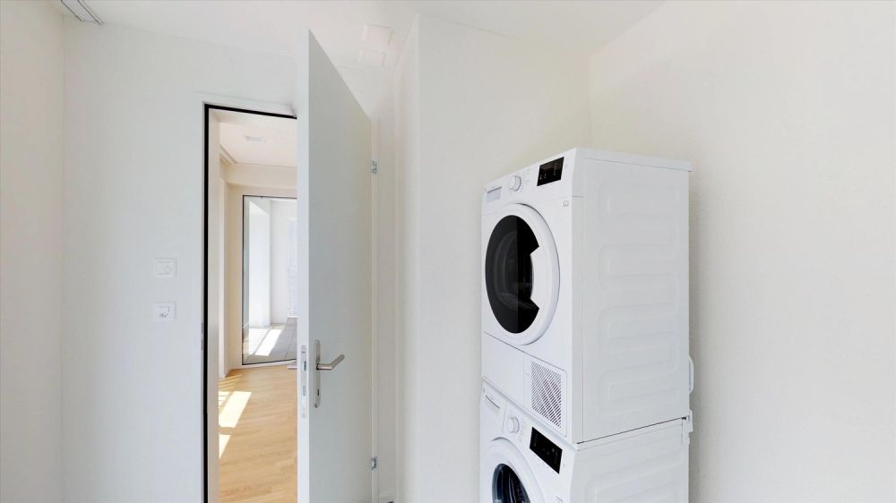 Top-Wohnung in unmittelbarer Seenähe! - Diverse