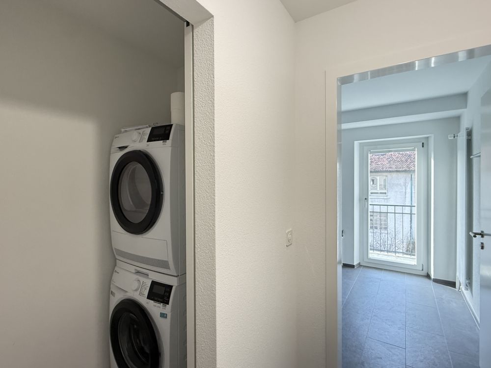 Erstvermietung - 3.5-Zi-Wohnung in historischer Umgebung an der Birs - WM / TU