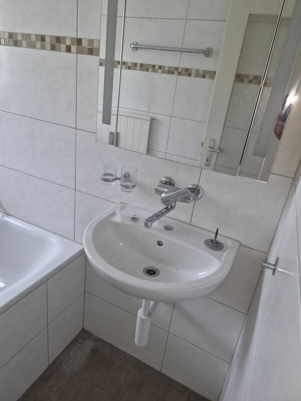 grosse 4 Zimmerwohnung - Bild 7