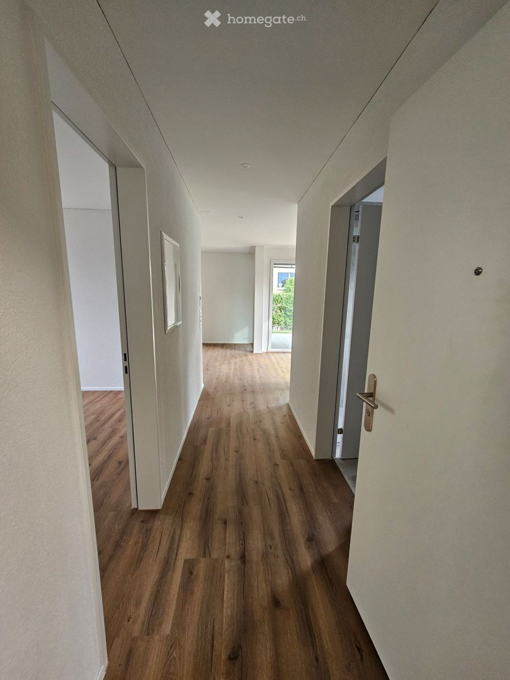 Moderne 2.5-Zimmer-Neubauwohnung (Erstbezug) mit grossem Garten beim Hubertus - Bild 1