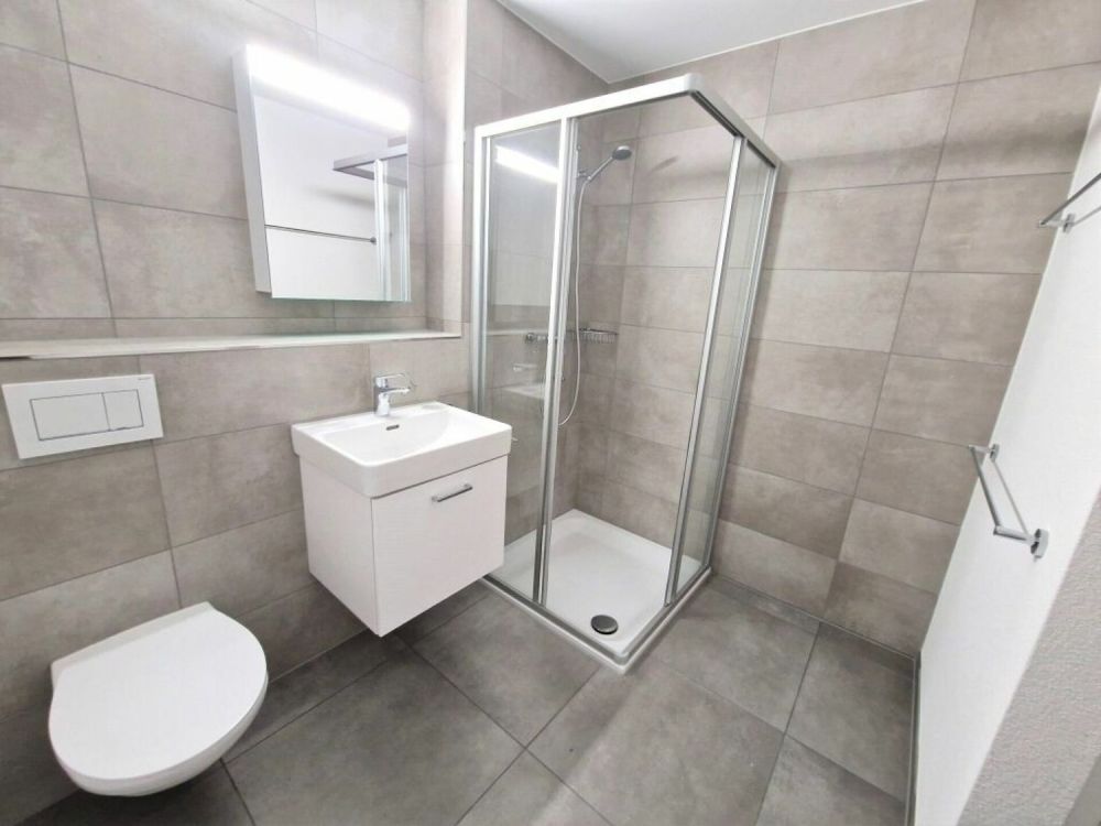 Attraktive 3.5-Zimmer-Neubauwohnung - Badezimmer