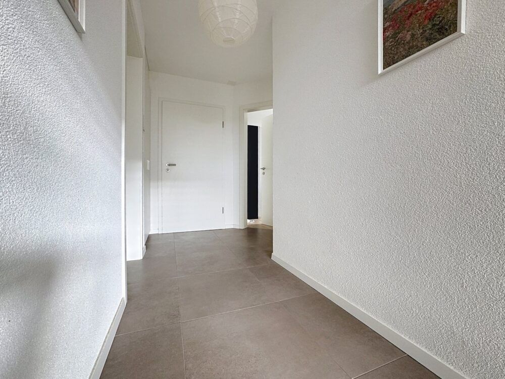 Bel appartement de 3.5 pces au 2ème étage - Bild 8
