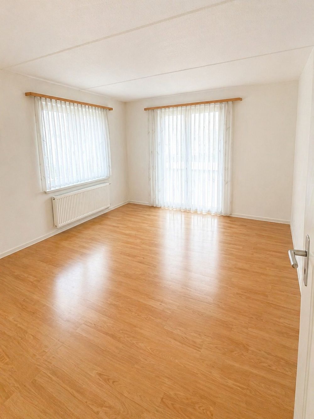 Charmantes älteres Einfamilienhaus mit Garten  befristet für 1 Jahr - WG/Untervermietung erlaubt - Bild 1