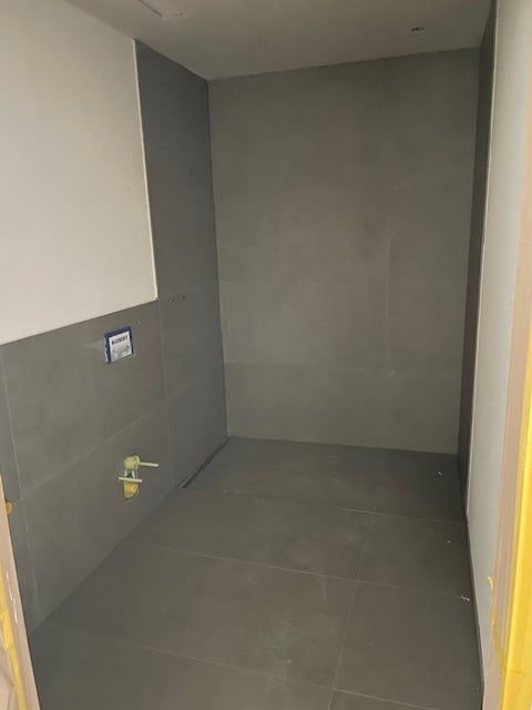 Neue  2.5-Zimmer-Attikawohnung mit 82.5m2 Terrasse - Bild 4